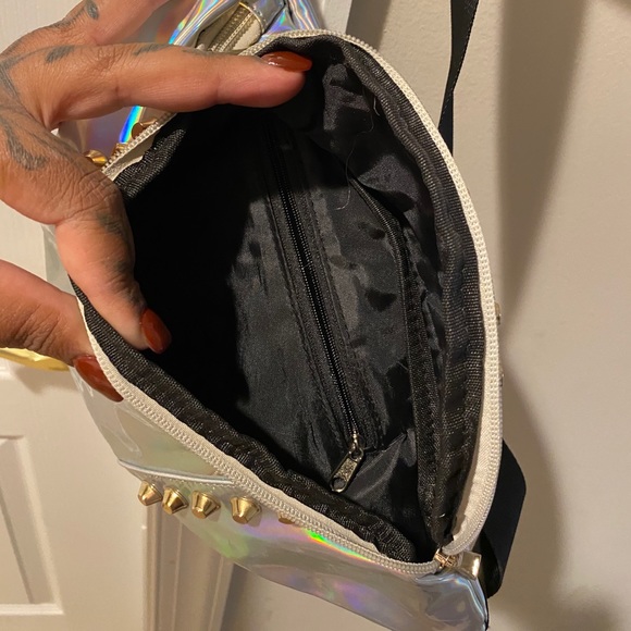 🌈⚡️Holographic Phanny Pack✨🌈 - Picture 2 of 3